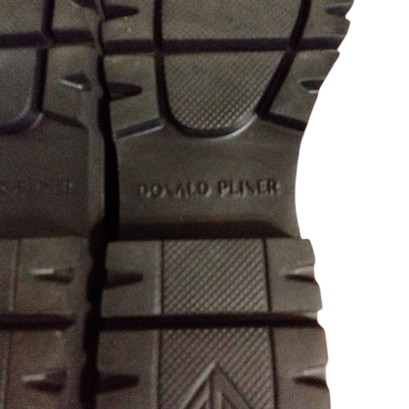 Donald Pliner Hope Chunky Black Crocodile Loafers Size 8.5 Lug Sole Flats - Picture 8 of 10